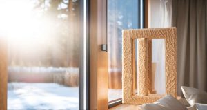 Isolation des fenêtres : cette solution méconnue bloque le froid efficacement Isolation des fenêtres : cette solution méconnue bloque le froid efficacement