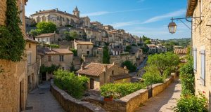 Ce village perché du Luberon est un bijou de Provence Ce village perché du Luberon est un bijou de Provence (Gordes)