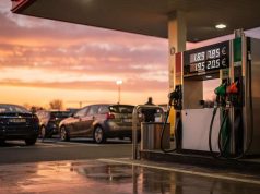 Voici pourquoi les prix de l’essence devraient (déjà) remonter après une courte baisse. Le plein, c’est maintenant Voici pourquoi les prix de l’essence devraient (déjà) remonter après une courte baisse. Le plein, c’est maintenant